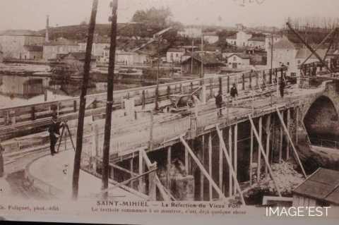 Pont (Saint-Mihiel)